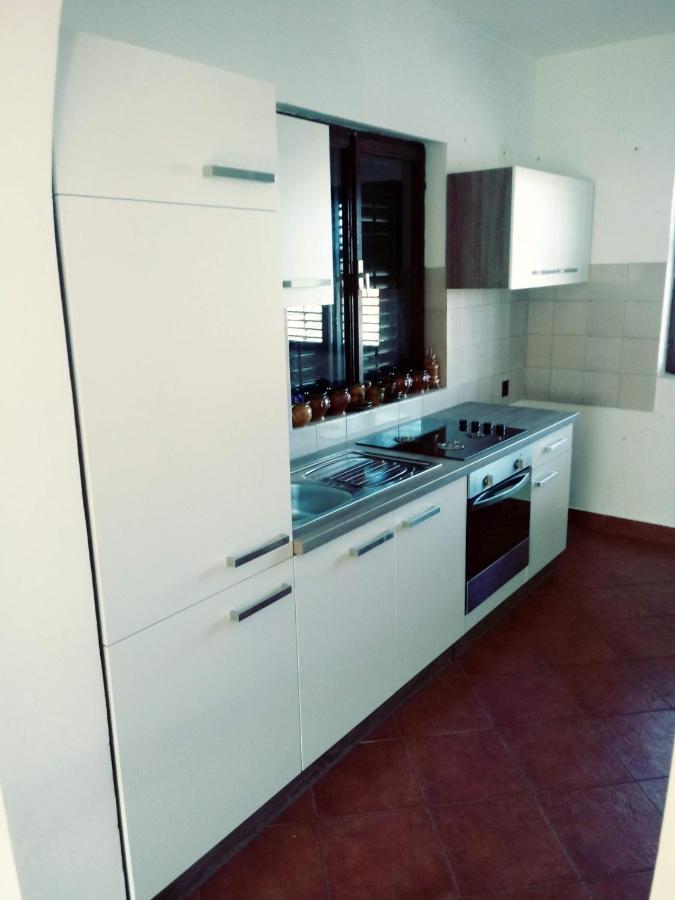 Holiday House In Kukljica With Sea View, Terrace, Air Conditioning, Wi-Fi エクステリア 写真